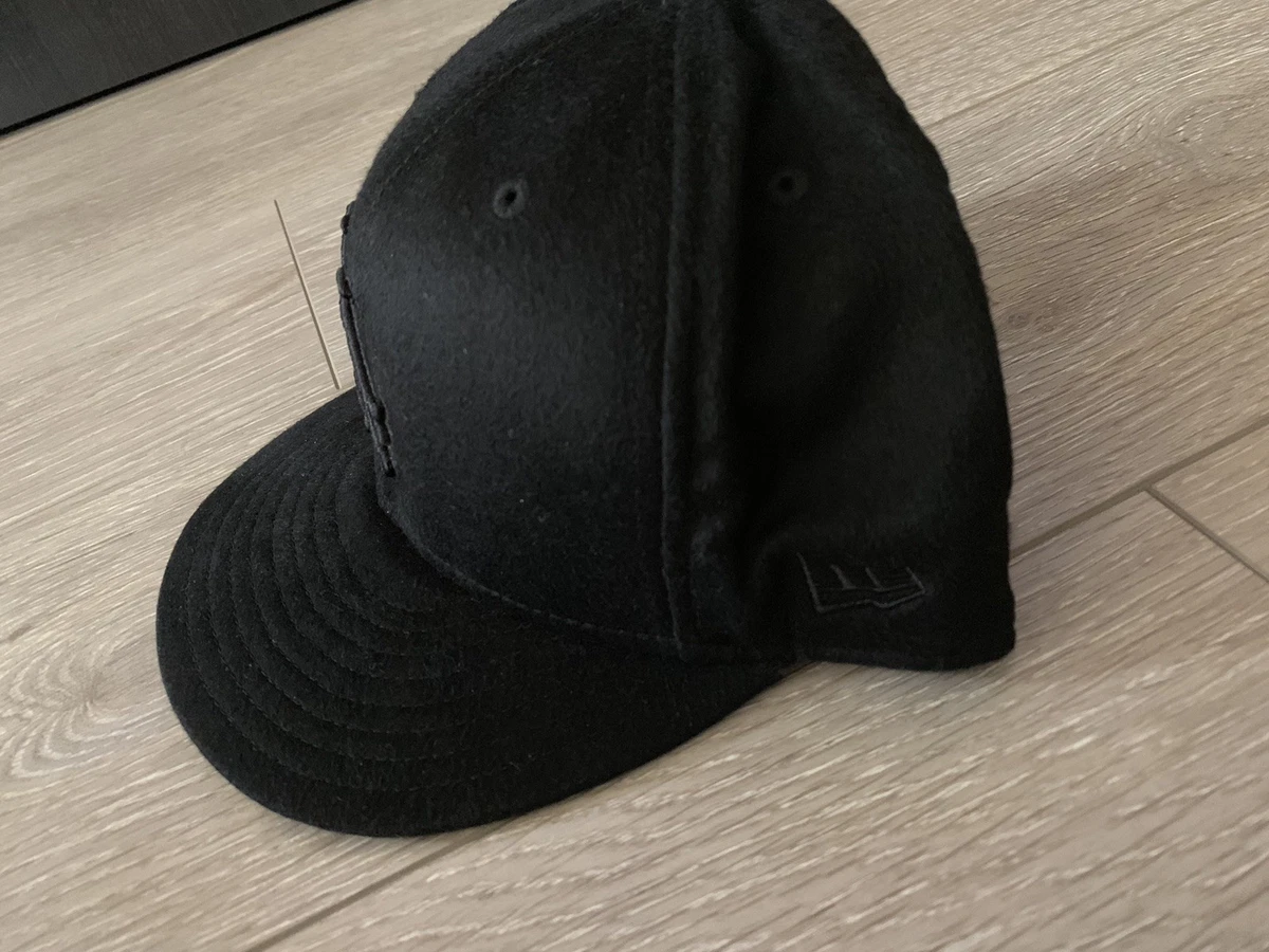 Supreme New York Classic New Era Hat 7 5/8 Black On Black Cashmere