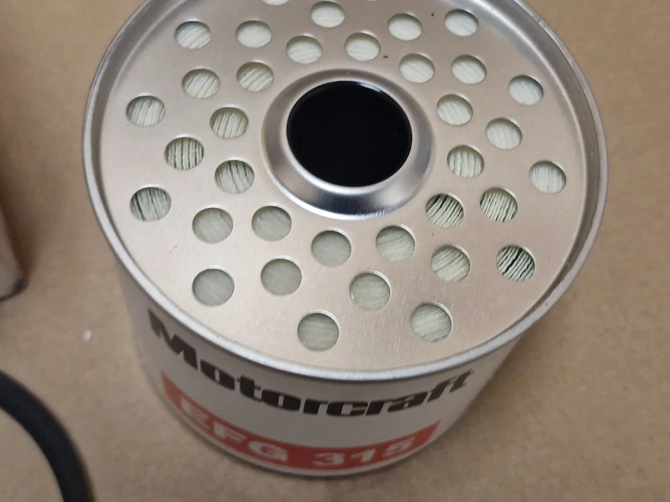 Ford 1.8 Diesel TD Fuel Filter Kit 7235770 93FF9150AA Genuine NEW OEM - Image 4 of 4