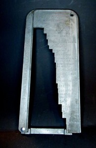 VINTAGE HERTER'S MAX CASE LENGTH GAUGE