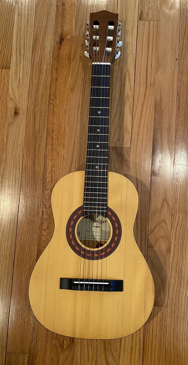 Amigo classical guitar deals