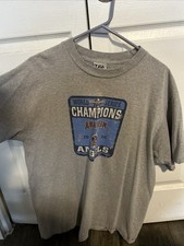 Lee Sport Anaheim Angels 2002 World Series Champions Short Sleeve T-Shirt Grey L