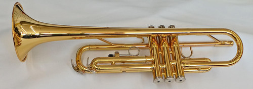 Yamaha YTR-2330 Bb Trumpet Gold Lacquer 11B4 Mouthpiece Case Mute Serviced