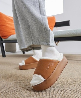 Nike Calm Elevation Fur Womens Slides Comfort Sandals British Tan HV8560-200