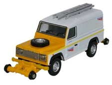 Oxford Diecast Rail Road Land Rover Defender Network Rail 1:76 Scale, OO Scale