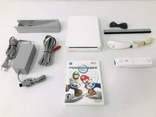 Nintendo Wii White Video Game Console RVL-001 With Mario Kart Game