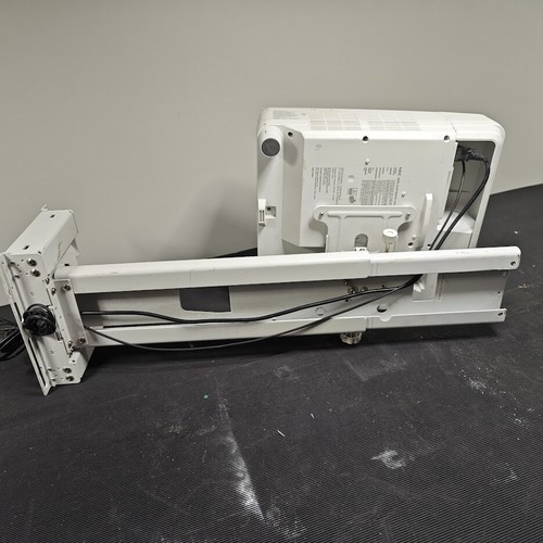NEC NP-UM301W Projector - Used, Untested, Scratched, Parts Missing - Zdjęcie 14 z 18