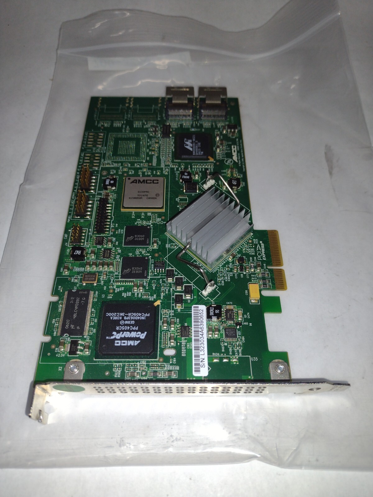 AMCC 9590SE-8ML PCI Express SATA II 3.0Gb/s Controller Card Board 700-3230-32 D