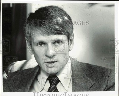 1982 Press Photo George Mahoney Jr. Family Dollar senior vice president