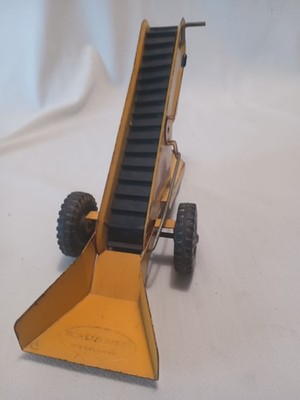 Vintage 1960s Tonka Toys Pressed Steel  Sand Loader Trailer. RARE YELLOW