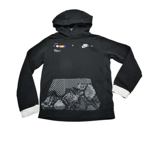 Nike Hoodie Boys Large Black Pullover DQ3615-010 Mountain Graphic Logo