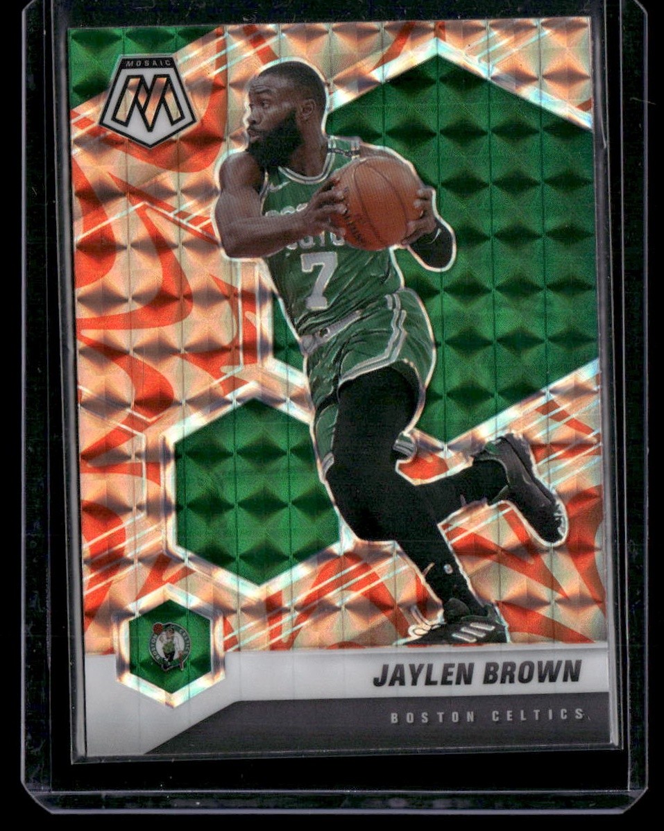 2020-21 Panini Mosaic #155 Jaylen Brown Mosaic Reactive Orange
