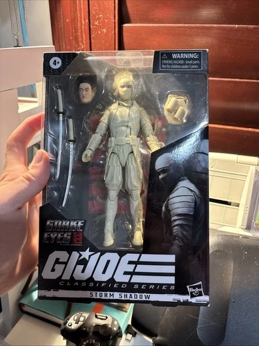 Hasbro Snake Eyes GI Joe Classified Storm Shadow 6 in Action Figure