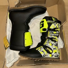 Description Gaerne Balance Classic Motorcycle...