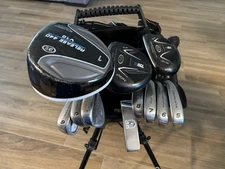 TS5-51 11 Club Stand Set Graphite, Black/White Bag RH