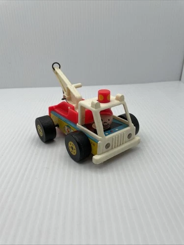 Vintage 1968 Fisher-Price Little People Tow Truck Toy Wooden