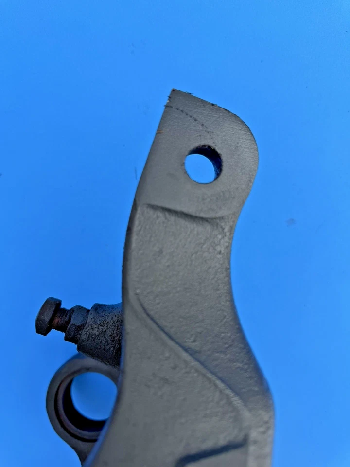 92-95 FORD DANA 60 STEERING KNUCKLE RIGHT PASSENGER SIDE F350 - Image 3 of 4