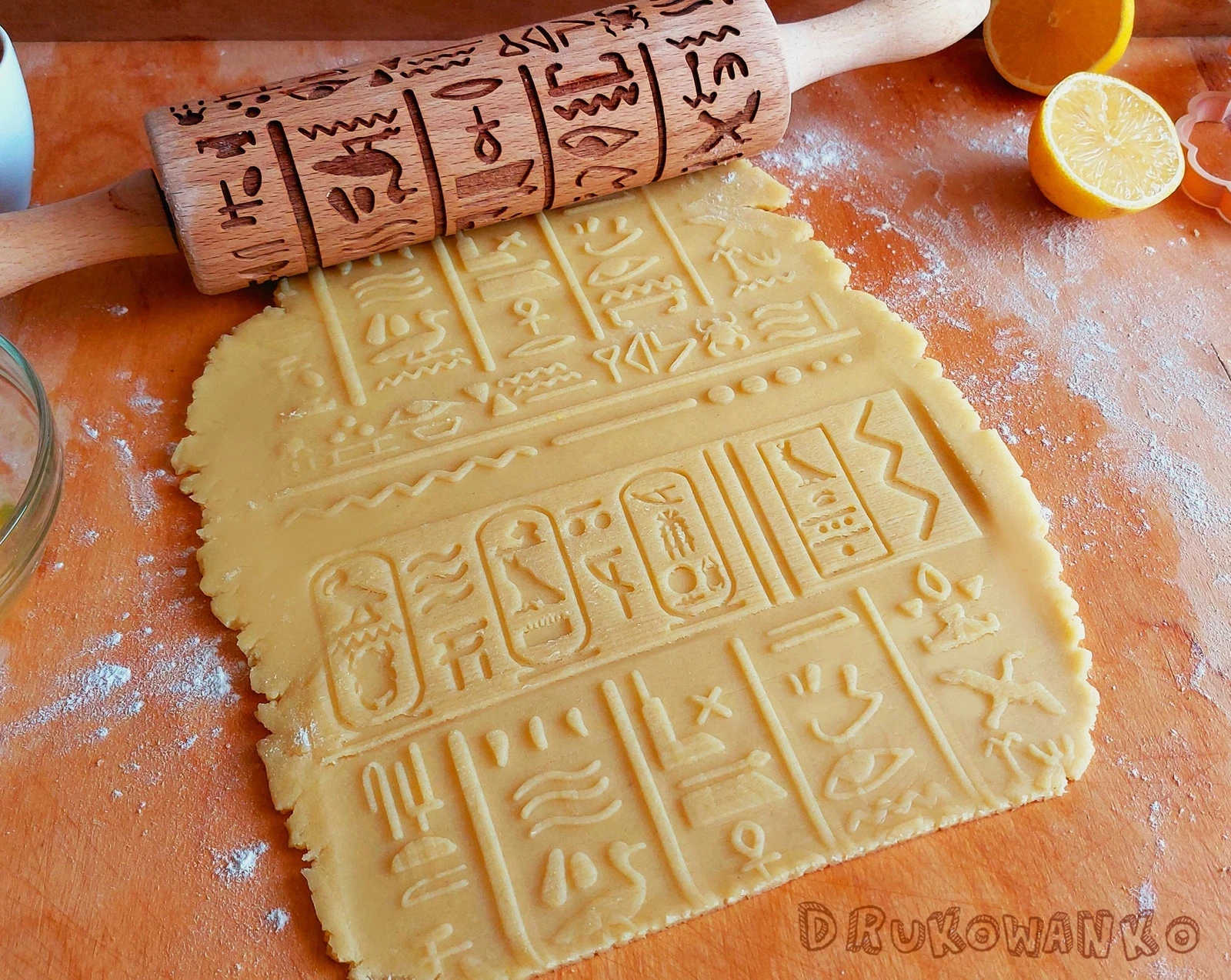 Hieroglyphs Pyramids Egypt Rolling Pin Embossed, Cookies, Cookie, Roller, Laser
Opens in a new windo