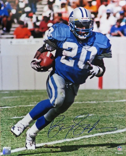 Barry Sanders Signed Detroit Lions Running With Football Action 16x20 Photo - SS