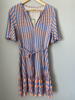 NWT Boden Notch Neck Tiered Jersey Dress in Mosaic Blue Petal Print US 6  Stretch | eBay
