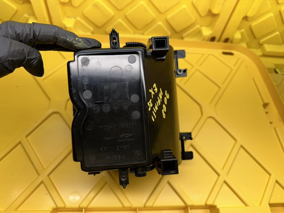 Portavasos Infiniti Ex35 2008 cuero negro P10540A98000 OEM Foto 4 de 4