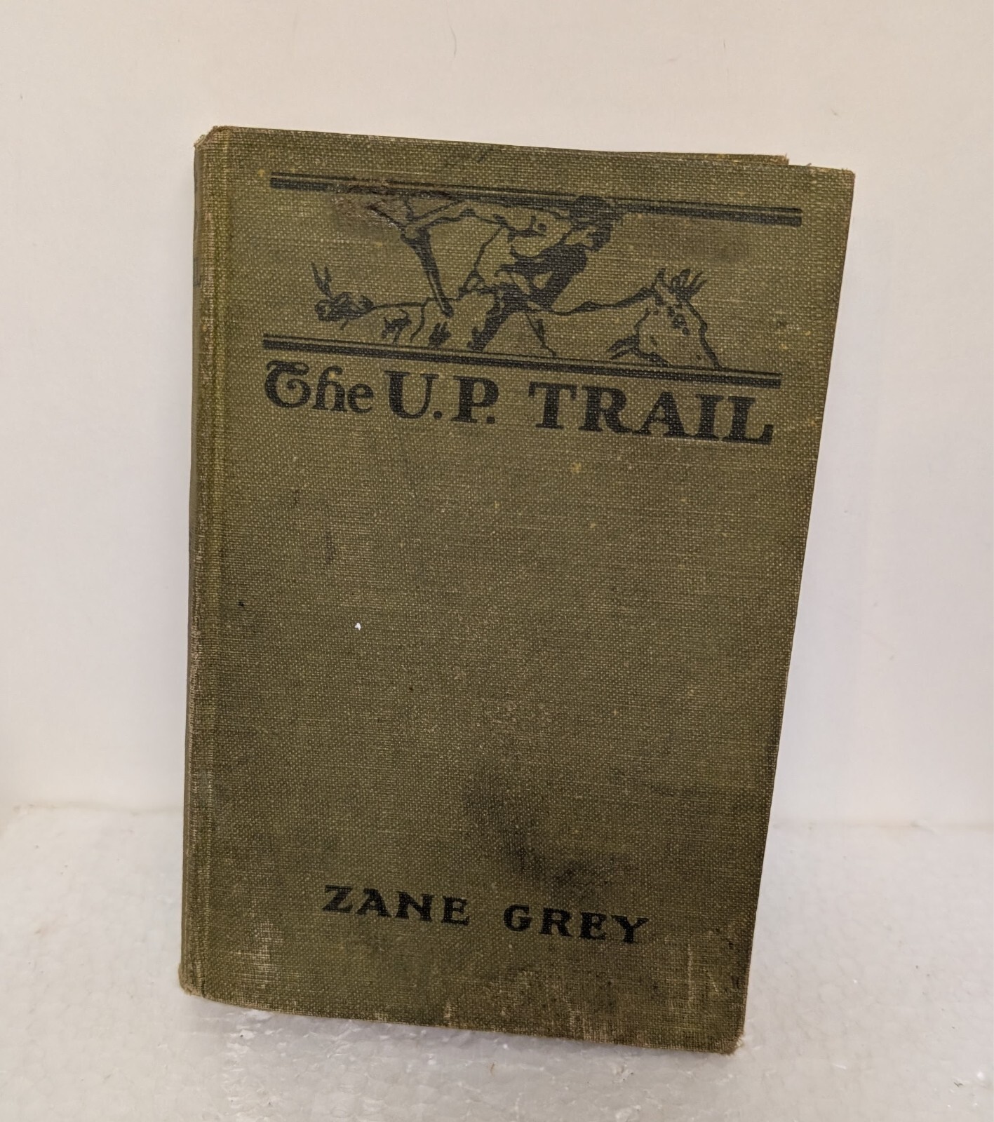 The U P Trail antique vintage 1918 Zane Grey hardcover book Grosset and Dunlap