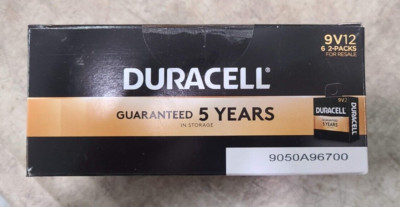 Duracell CopperTop 9 Volt Alkaline Batteries 9V12 (Pack of 12 Batteries) 03/2024