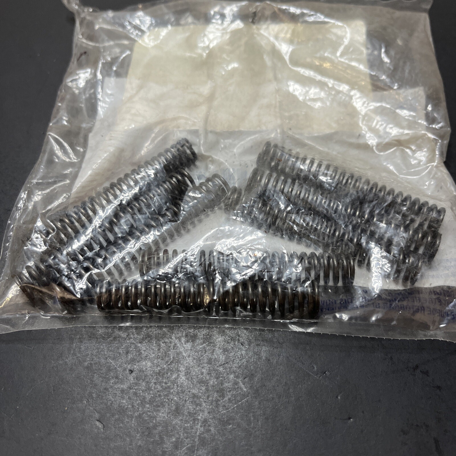 🔥🔥🔥Engine Oil Pressure Spring GM 1262505 Qnty:8 Free Shipping