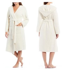 Barefoot Dreams CozyChic Cream Ribbed Hooded Robe - BDUCC20869 03