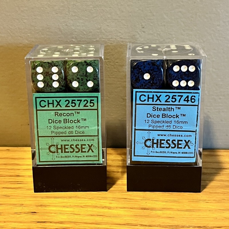 Chessex 2 sets of Speckled Dice d6 16mm Recon (12) & Stealth (12) green navy