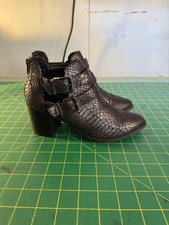 Women  s Express Zip Up Heel Size 6.0 with Buckles Ankle Boots, Dark Grey