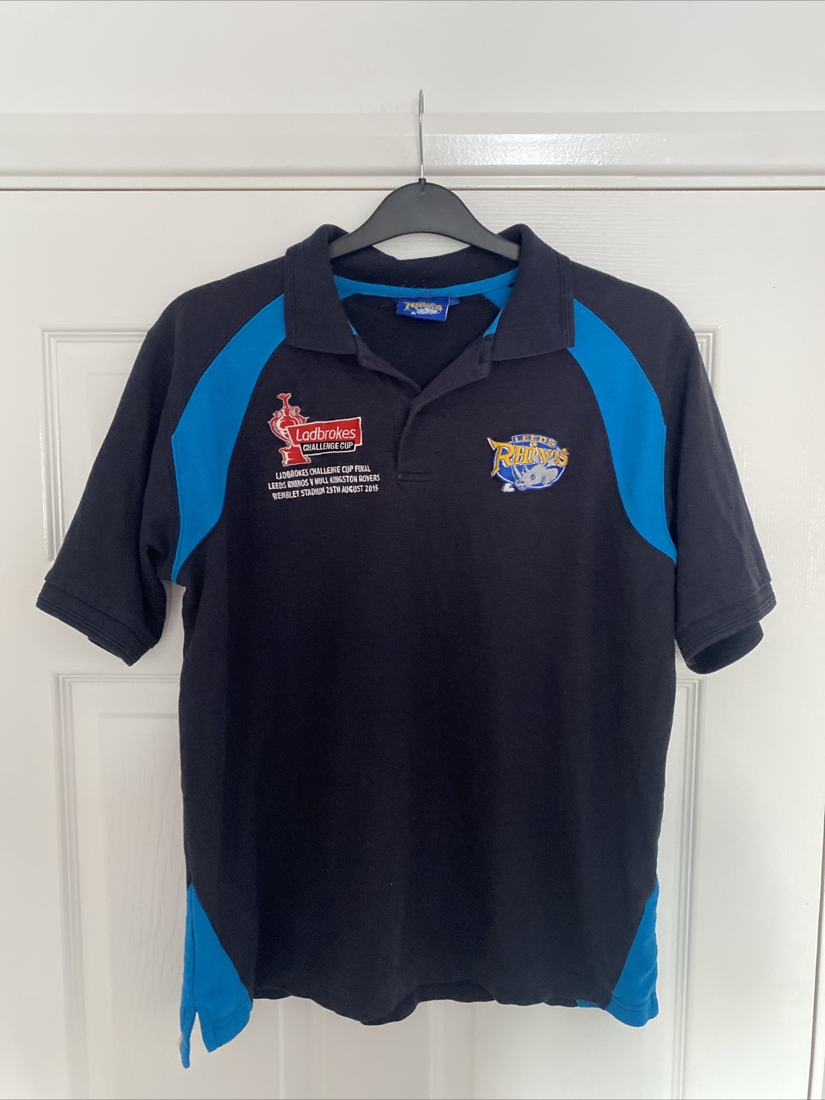 Leeds Rhinos Rugby Top Large 2015 Challenge Cup Polo
