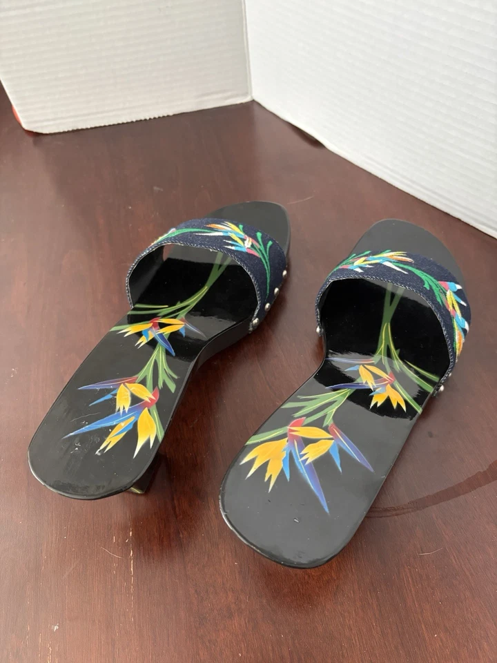黑色漆皮彩绘天堂鸟高跟鞋懒人凉鞋 Sze 9 — 第 4/4 张图片