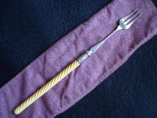 Antique Vintage Barly Twist Handle Barbed 3 Tine Pickle Olive Condiment Fork