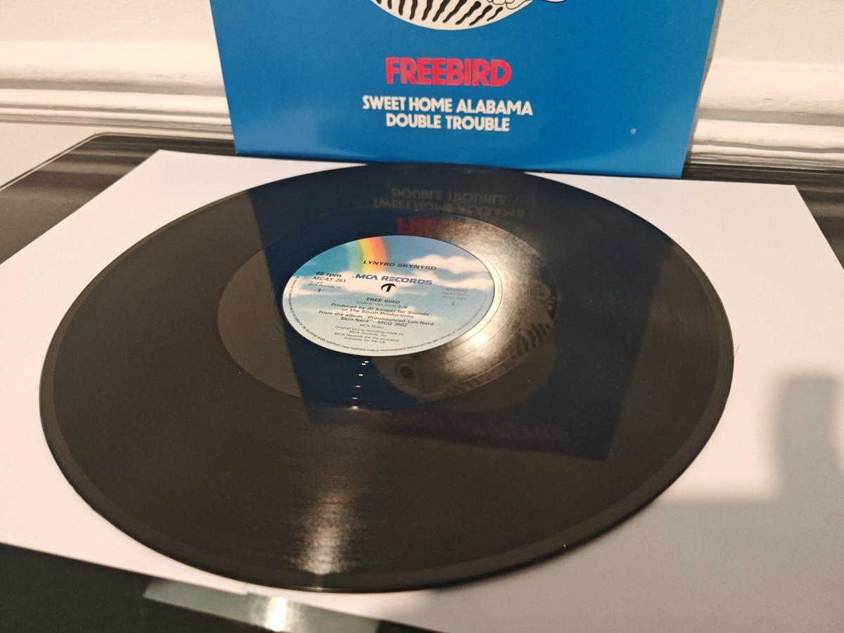 Lynyrd Skynyrd – Freebird 12” EP MCA Records – MCAT 251 9.8 Mins
