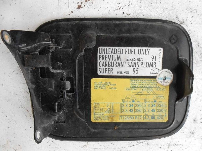 Audi A6 2003 tapa tapa tapa aleta gas puerta llenado combustible Foto 2 de 4