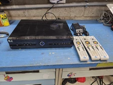 DIRECT TV HR22-100 Satellite TV DVR Receiver - 3 Remotes Storage Unit Find