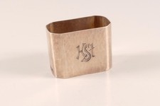 Serviettenring Silber 800 deutsch Monogramm HST Hammerschlag Dekor Meisterpunze