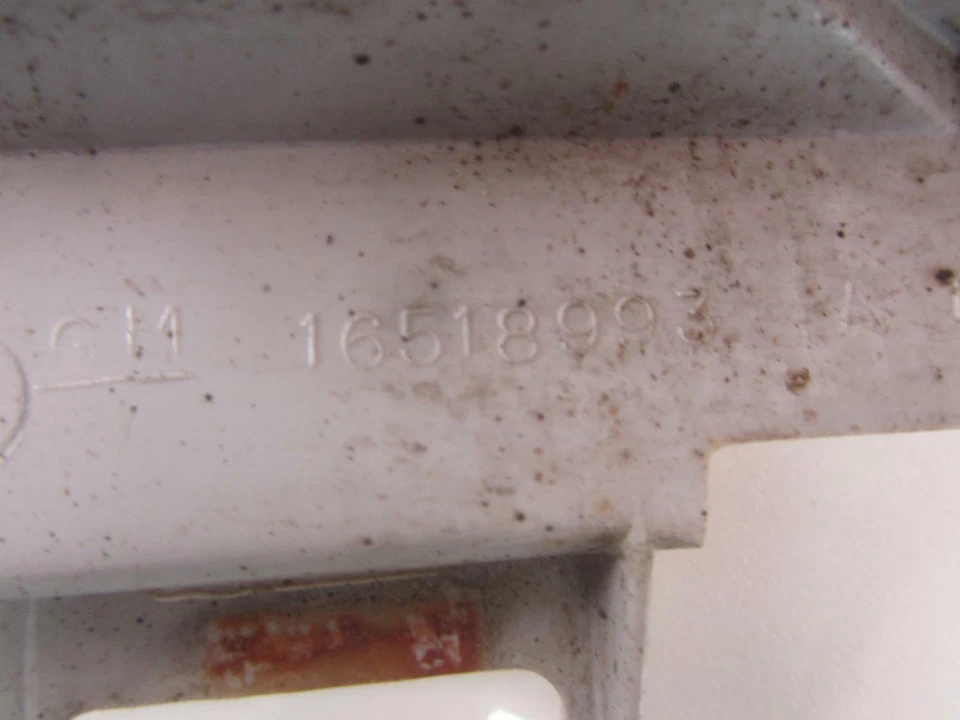 95-99 OLDSMOBILE AURORA Lámpara de luz de parachoques de esquina delantera para conductor izquierdo L 16518993 Foto 3 de 4