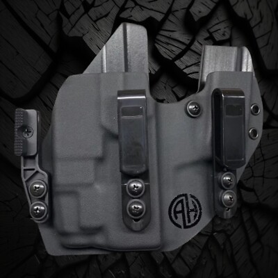 Outbreak Holster fits Sig Sauer P320 Compact Or Carry w/  Streamlight Tlr -7X