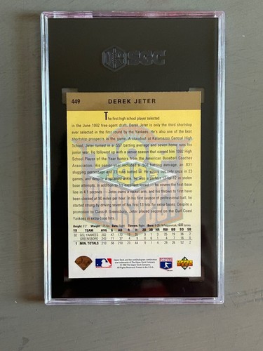 1993 Upper Deck Derek Jeter GOLD HOLOGRAM Rookie Top Prospect RC SGC 7 NM #449 - Picture 2 of 3