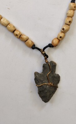 AUTHENTIC  NATIVE HANDMADE WIRE WRAP ARROWHEAD SHALE PENDANT NECKLACE JEWELRY