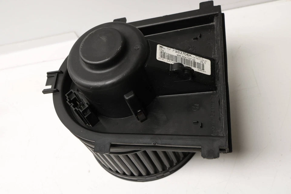 Porsche Cayman 2006-2012 - motor soplador / ventilador 99662410702 Foto 2 de 4