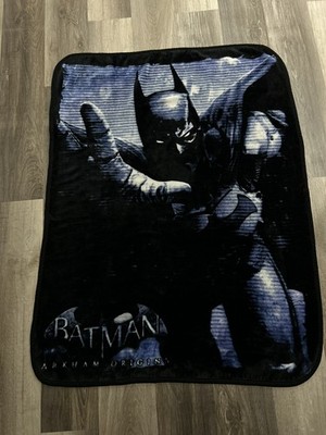DC Batman Arkham Origins Throw Blanket (100% Polyester) (38'' x 48'') (Northwest)