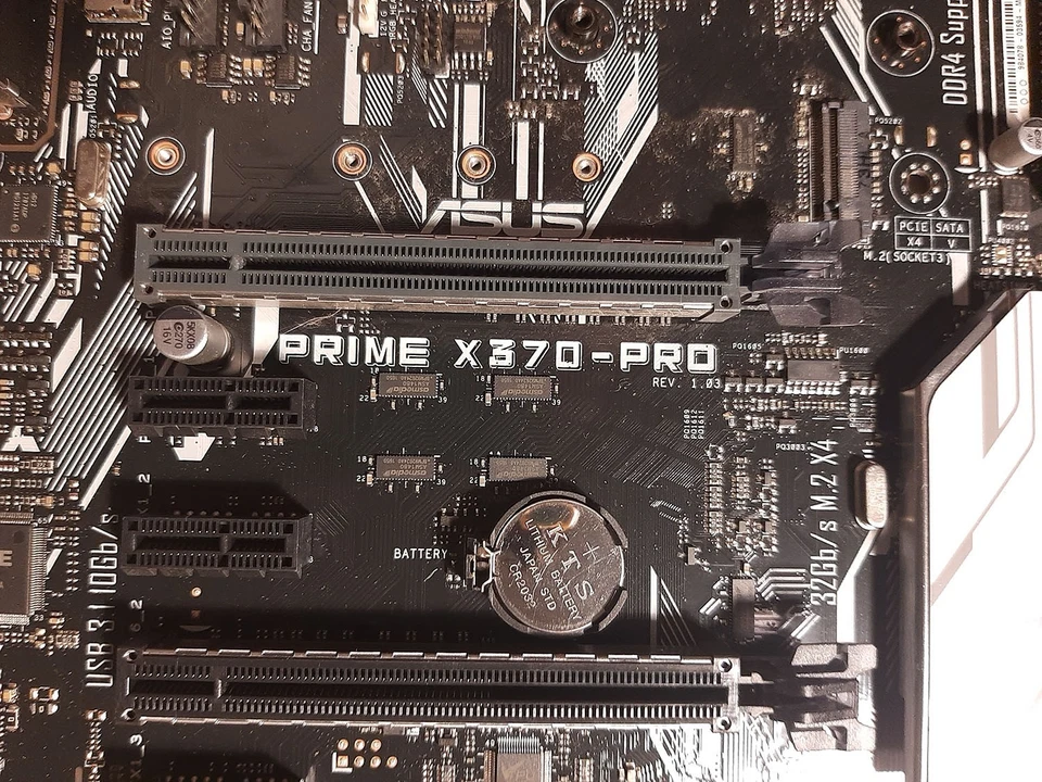 Motherboard ASUS Prime x370 pro - Immagine 4 di 4