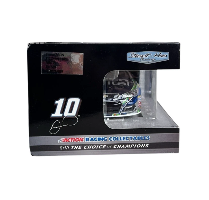 Lionel Racing Danica Patrick #10 Aspen Dental 2016 Chevy SS Nascar 1:24 Scale Di - Image 2 of 4