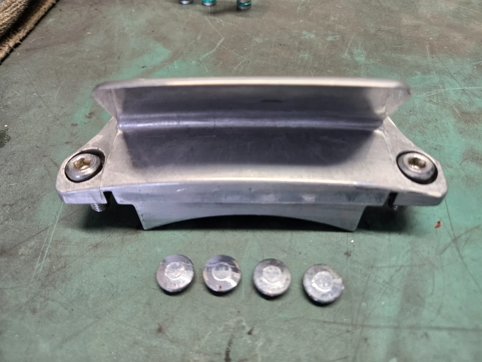 Suporte de garfo Honda Magna VF1100 53240-MB4-020 - Imagem 2 de 4