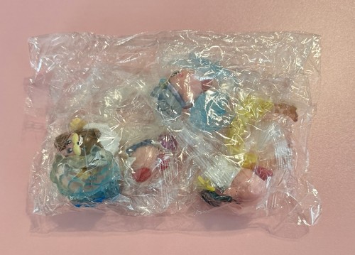 Kirby Mini Cake Topper Figures 4pcs Set – Vinyl Toys for Party Collection 1.5” - Picture 8 of 8