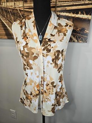 Nwt Calvin Klein Floral Sleeveless Top