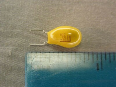 200 Kemet T356 100uF 20V 10% Dipped Tantalum Capacitors 