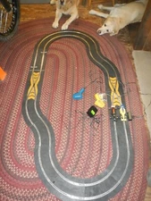Hornby Hobbies 1:32 Slot Car Track